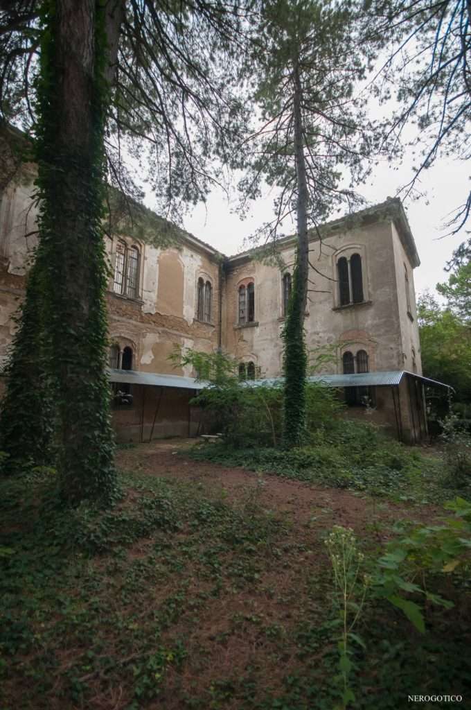 NeroGotico - Manicomio di Volterra 89060029 10221910825303479 2899286672090857472 o - NeroGotico