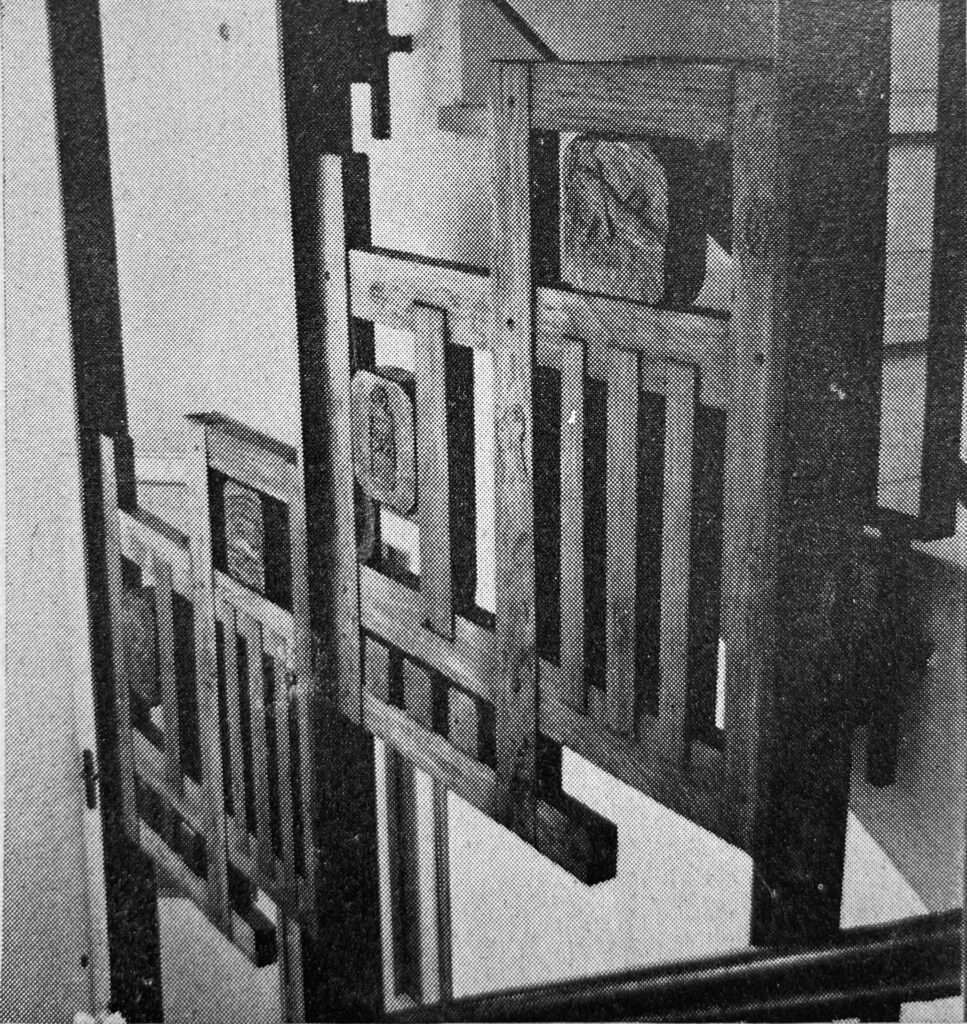 Fermento di lavori all'Ospedale Psichiatrico (1972) - Manicomio di Volterra Fermento di lavori all'Ospedale Psichiatrico (1972) - particolare della balaustra dello Zacchia