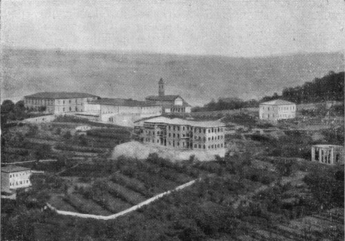 Fra la perduta gente - Parte del manicomio di San Girolamo, veduto da Volterra - fotografie storiche